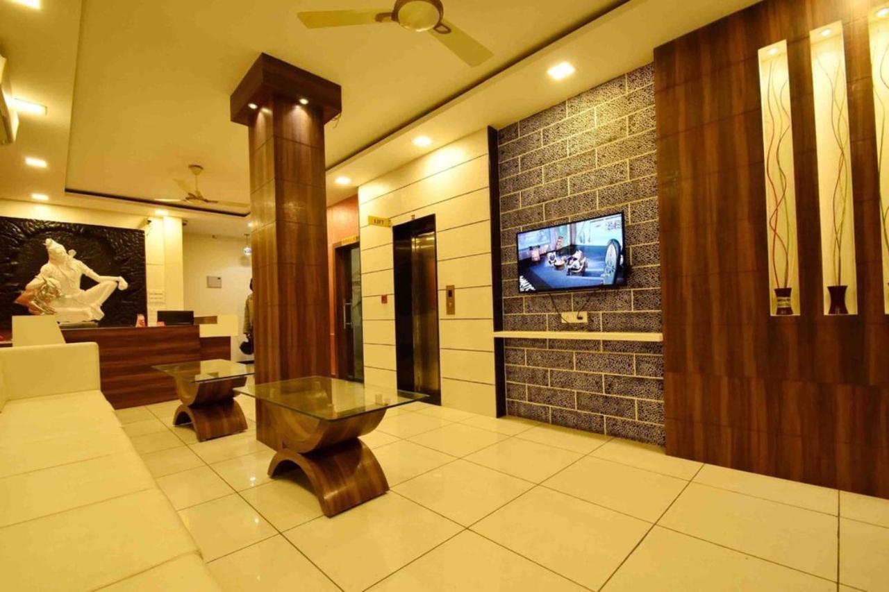 Hotel Satyug Ujjain Εξωτερικό φωτογραφία