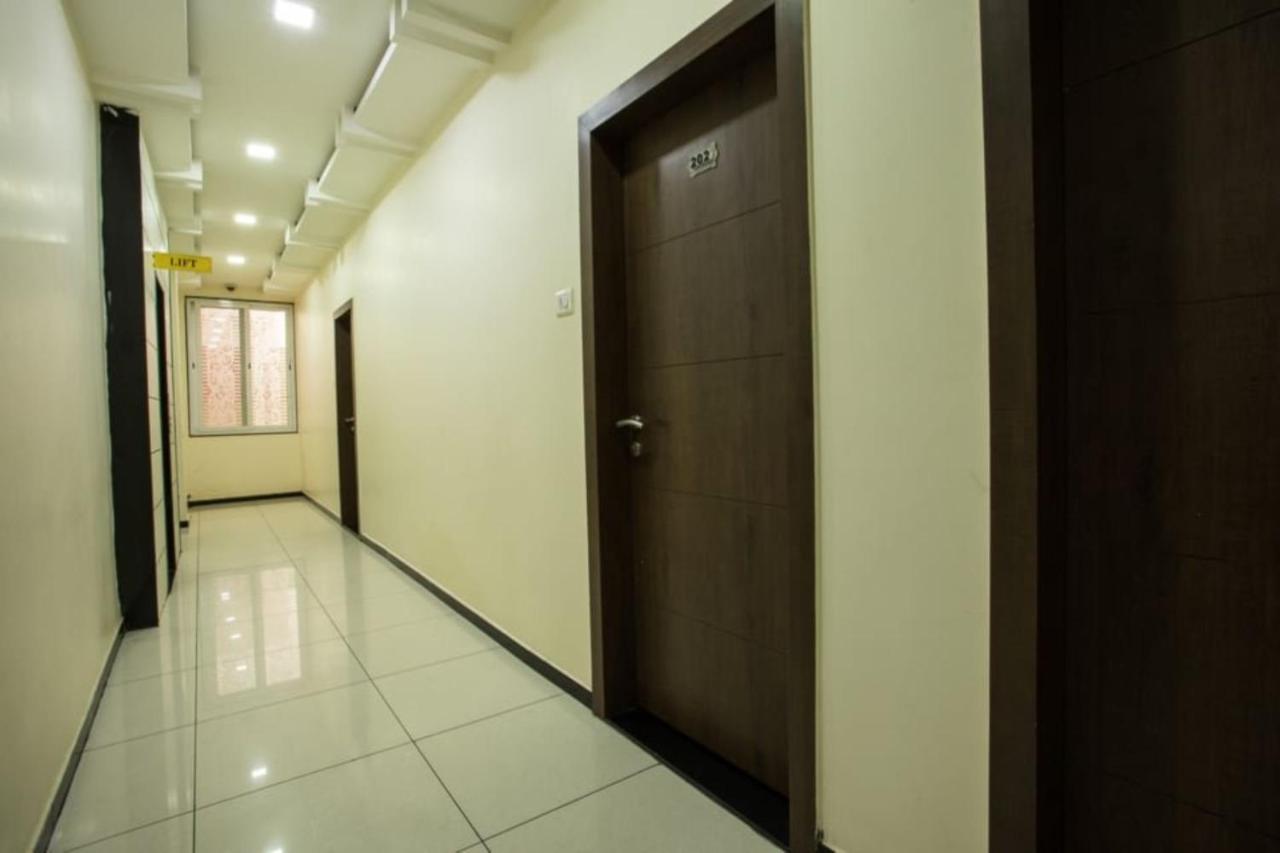 Hotel Satyug Ujjain Εξωτερικό φωτογραφία