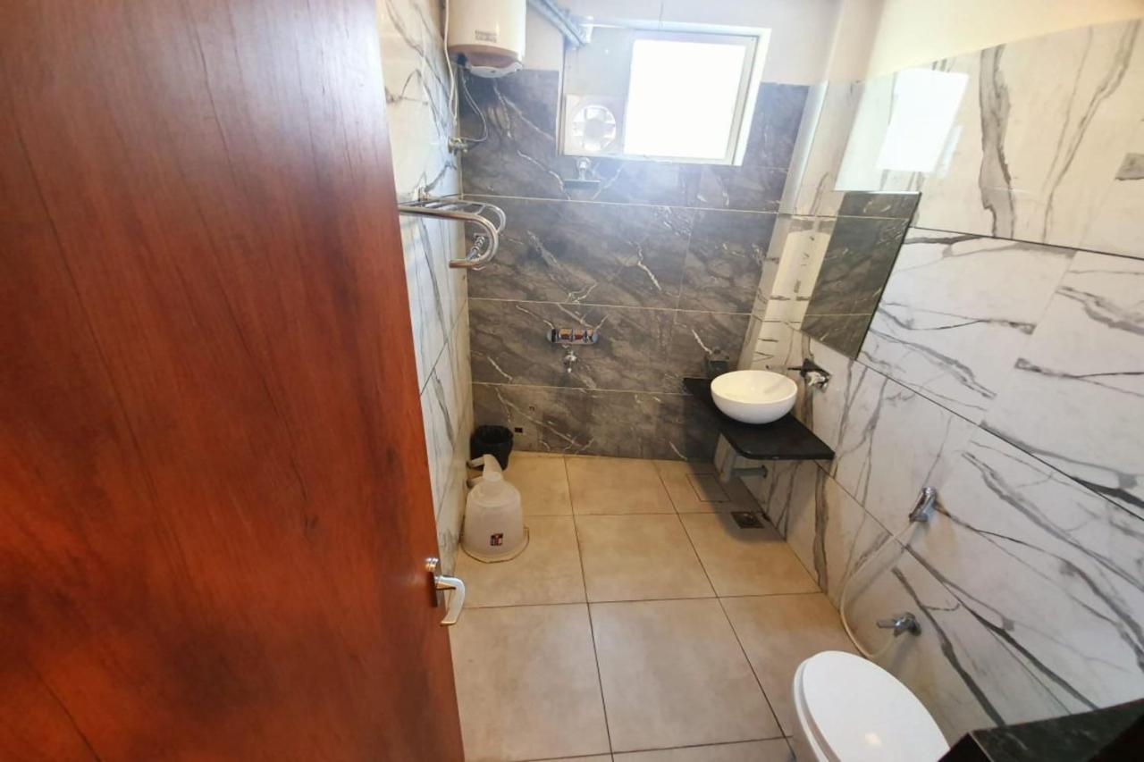 Hotel Satyug Ujjain Εξωτερικό φωτογραφία