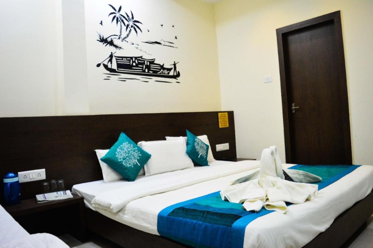 Hotel Satyug Ujjain Εξωτερικό φωτογραφία