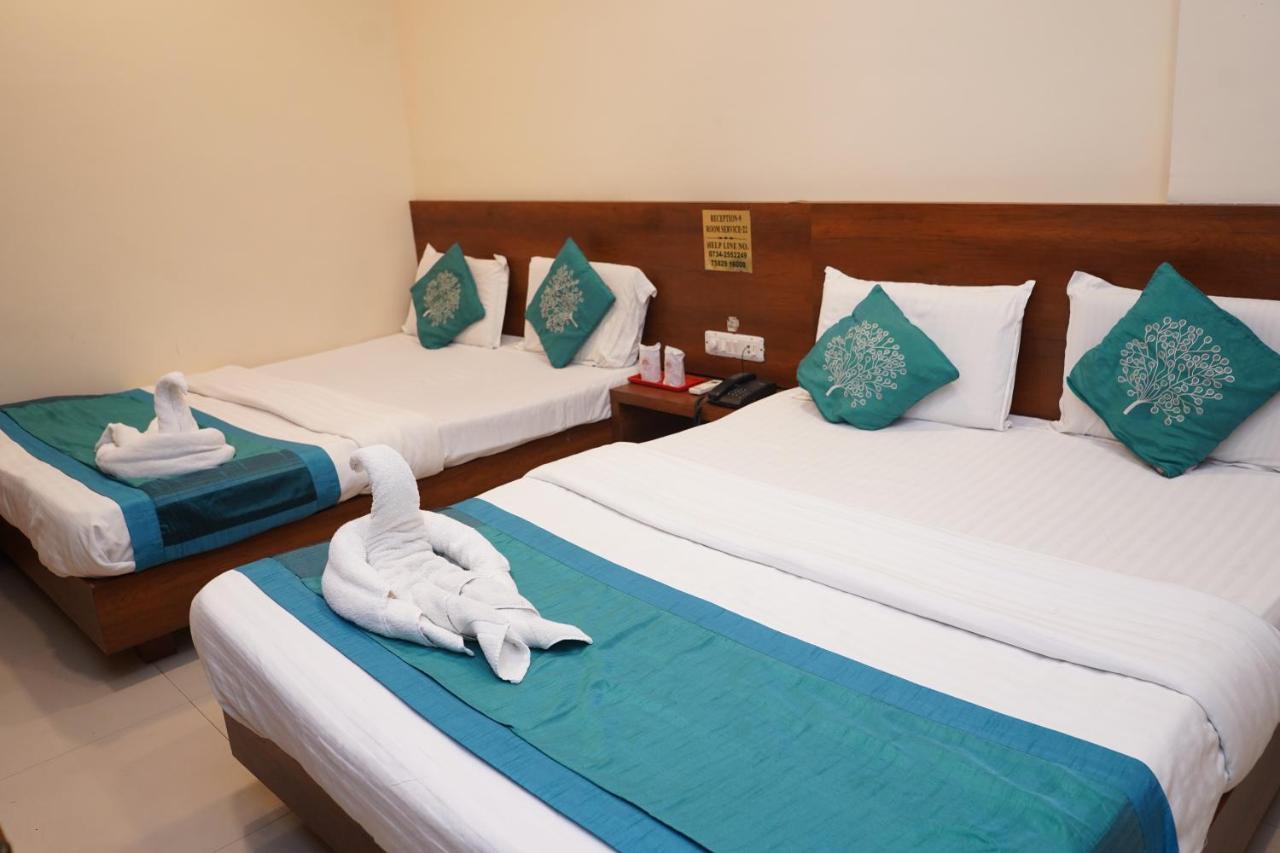 Hotel Satyug Ujjain Εξωτερικό φωτογραφία